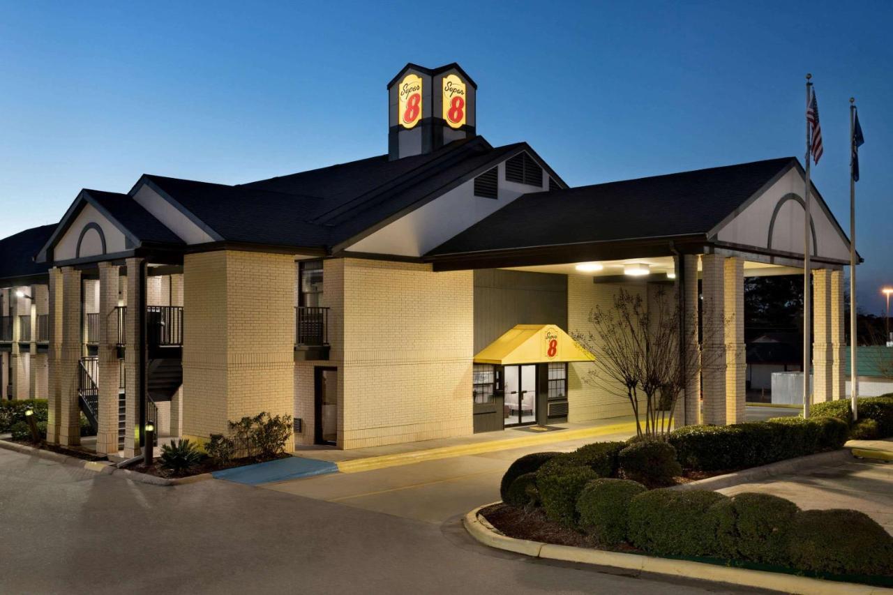 Super 8 By Wyndham Ruston Exterior foto